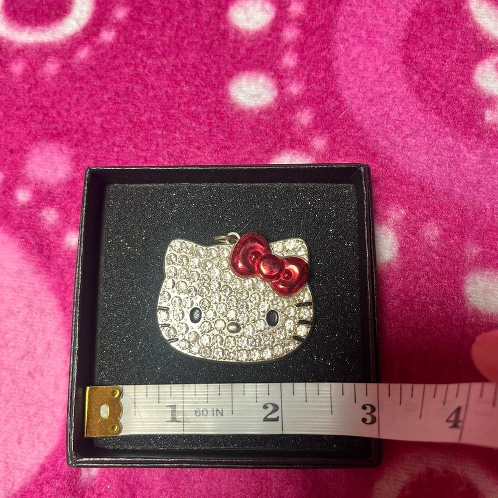 2012 Sanrio Hello Kitty Bling Rhinestone Necklace Pendant Only - Picture 2 of 3